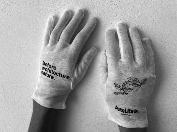 Carlos Bunga - Guantes de Algodón